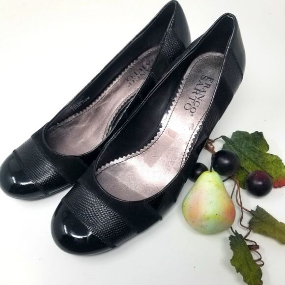 FRANCO SARTO BLACK LEATHER HEELS. SIZE 7.5. - Picture 1 of 16